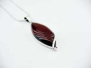 amber pendant 059a